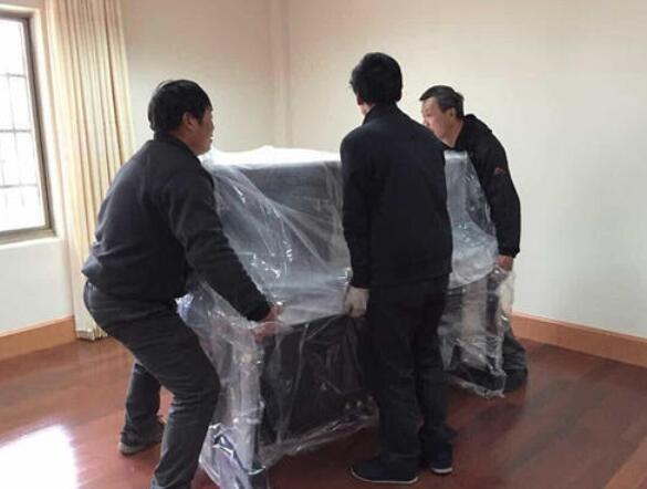 搬家公司在搬運鋼琴搬后我們應(yīng)該注意哪些保養(yǎng)事項